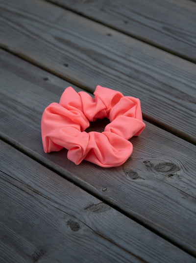 Scrunchie - Neon pink